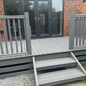 Newland Park Near Hull Uni Free Parking Free Wi-fi Kingston upon Hull